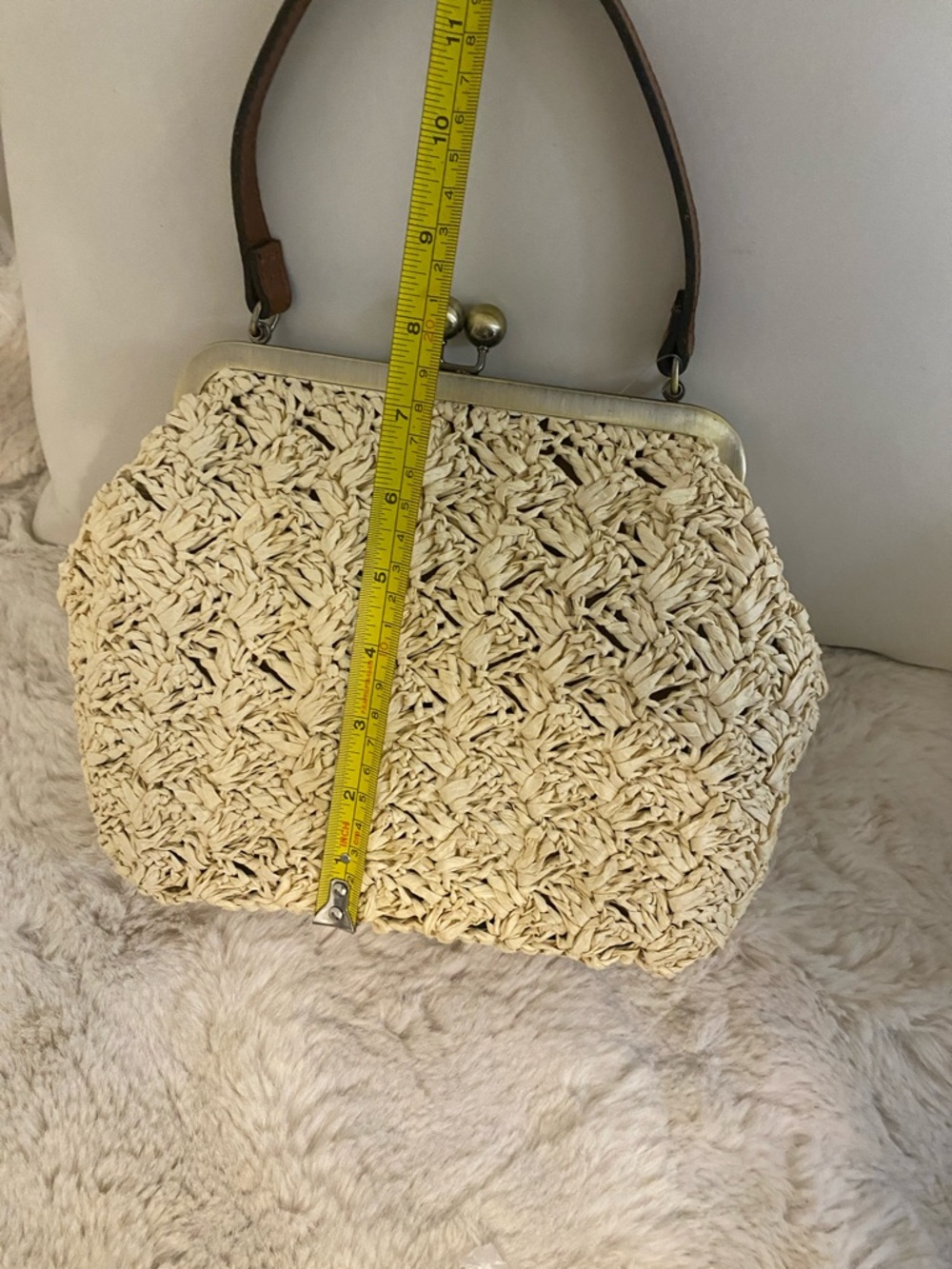 New never used Patricia Nash Kiss-Lock Shoulder Bag - Beige - Picture 10 of 10